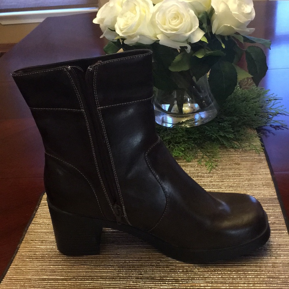 Ankle boots